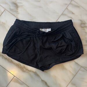 Black Adidas x Stella McCartney Med Women's Shorts